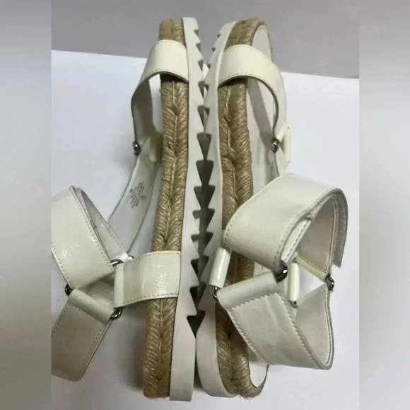 MARC FISHER Jecca White Leather Strappy Sandals Sz 6M - Picture 7 of 9